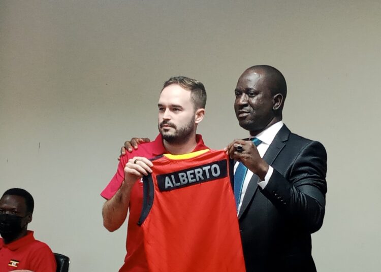 Uganda unveils Spanish coach ahead of 2023 Afrobasket qualifiers